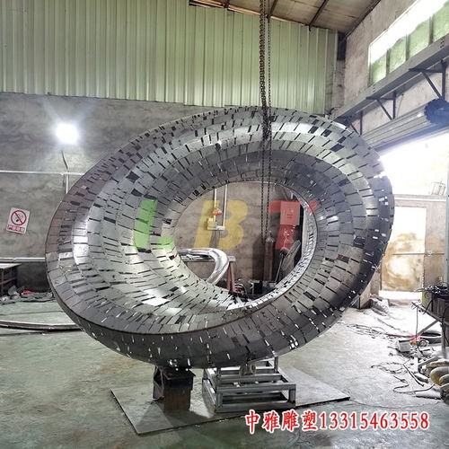 精品景觀不銹鋼鏤空球雕塑 廣西加工廠的匠心之作與香樟共生之美